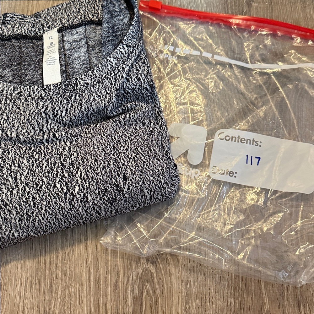 Lululemon Rush Hour Long Sleeve Shirt NWT Size 12 - Picture 7 of 7